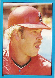 1982 Topps Baseball Stickers     089      Ken Oberkfell